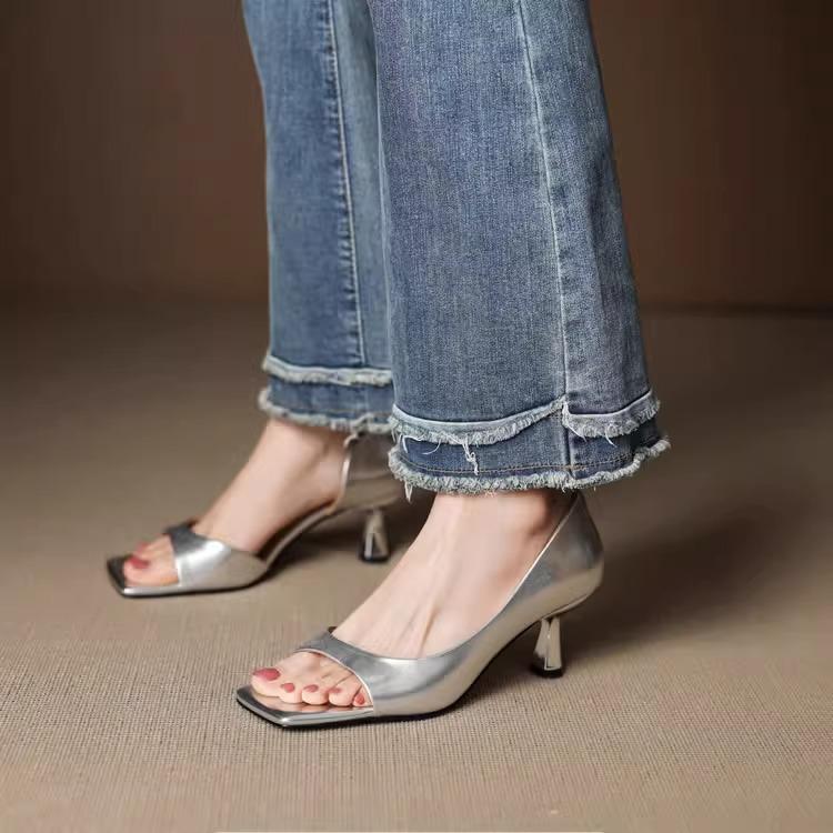 Fashion Women Sexy High Heels Slippers Fashion Flip Flops Dress Party Sandals Design New Summer Outdoor Pumps Beach Slides