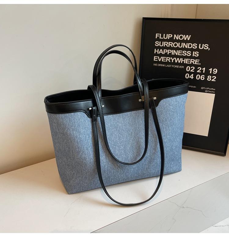 Denim bag large capacity bag women's 2025 new fashion splicing tote bag casual commuting shoulder armpit bag tide
