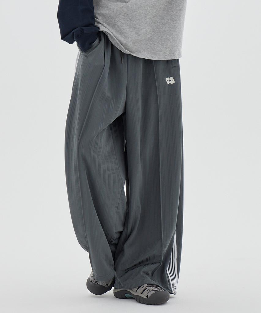 URBANAGE Balloon Fit Curved Line Track Pants_Khaki