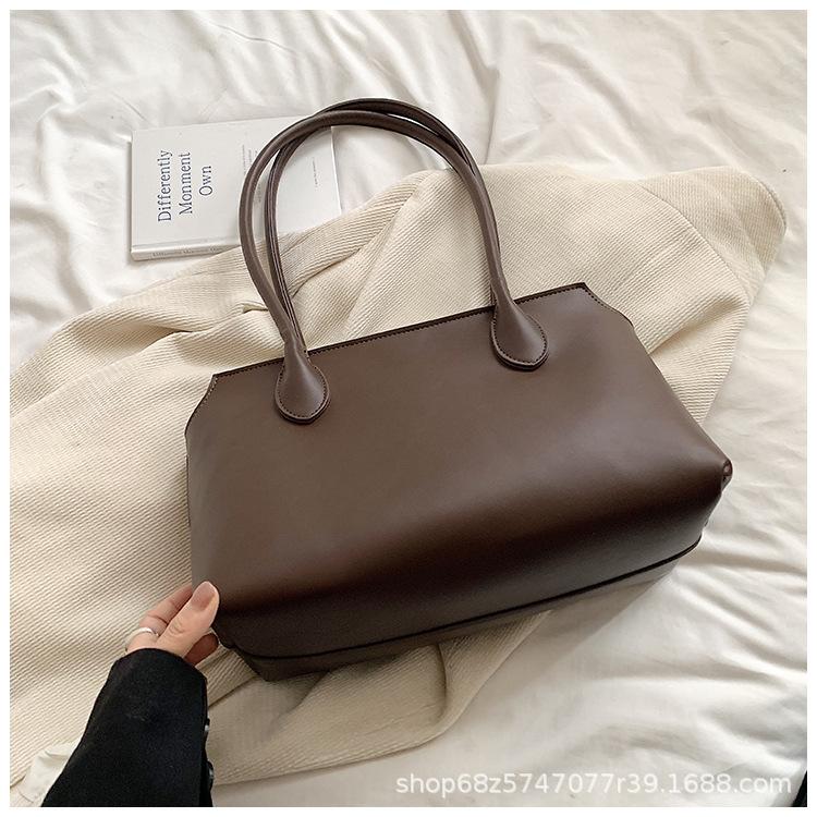 

Commuter Large Capacity Women s Bag 2025 Autumn New Simple and Fashionable Retro Armpit Bag Shoulder Bag Tote Bag