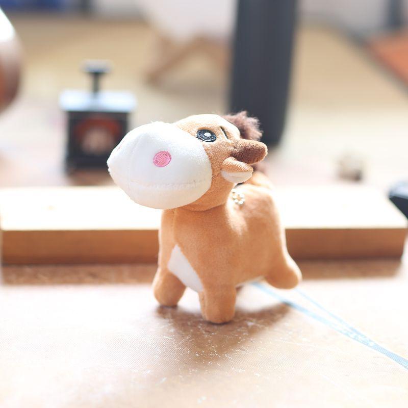 

Милый милый теленок кулон плюшевая игрушка кукла корова мультфильм сумка подвесной орнамент брелок кукла кукла 12cm