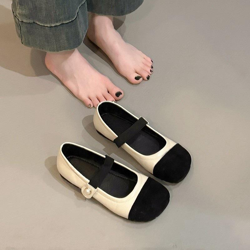 

Xiaoxiangfeng Mary Jane shoes women s casual Velcro soft-soled Doudou shoes color matching round head flat-soled single shoes 40