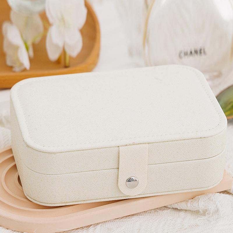 Simple And Portable Travel Jewelry Storage Box For Bracelets Earrings, Rings And Studs