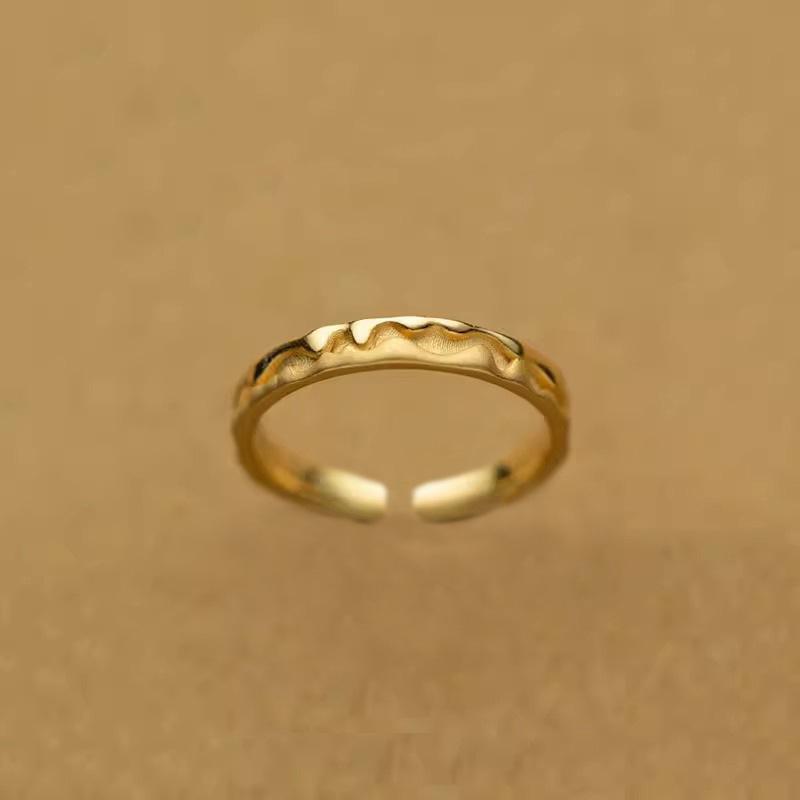 

Jar Contemporary Honey Design Ring For Women Ideal For Fashionable And Trendy Looks