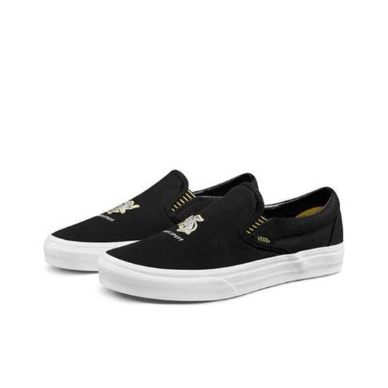 

Vans Гарри Поттер x Classic Slip-On Хаффлпафф VN0A4BV3V90 Мужская обувь EU 35 золотой/чёрный