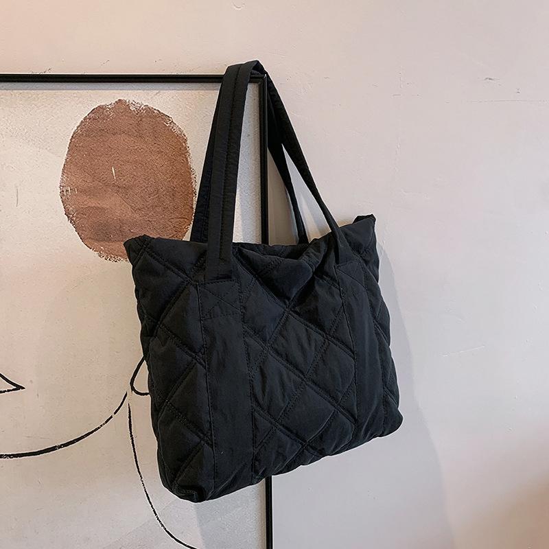 

Модная персонализированная сумка через плечо для женщин 2024 года, новая популярная женская сумка-тоут, повседневная сумка для поездок на работу, женская сумка