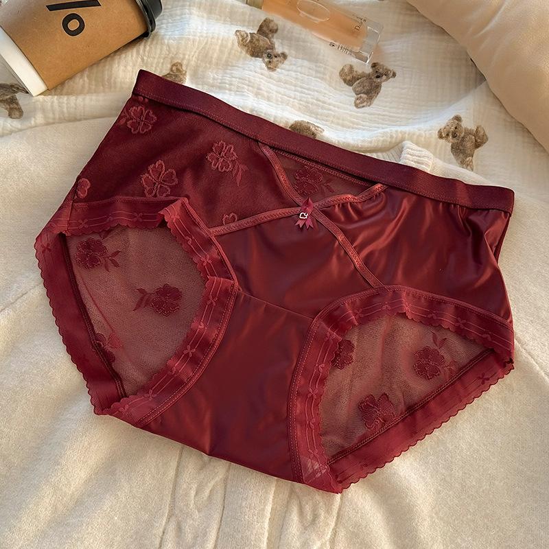 

Big Size Lady Spring and Autumn Year Sexy Lace Bacteriostatic Breathable Middle Waist Triangle Briefs 3XL