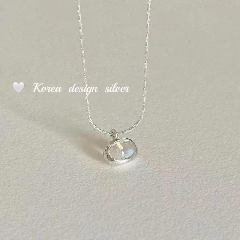 S925 Sterling Silver Iridescent Moonstone Necklace - Oval Pendant on Clavicle Chain for Women, Light Luxury and Versatile. 925 Silver