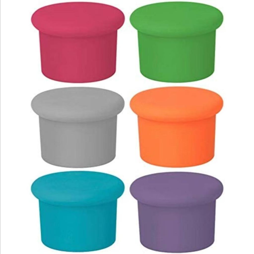 Customizable Silicone Wine Bottle Stopper - Red, Round Cap & Seal