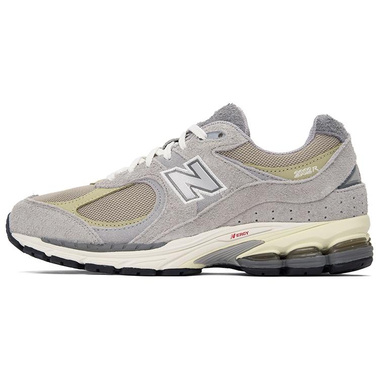 New Balance 2002R Rain Cloud Sneakers  Grey Yellow  Men s M2002RCS EU 36