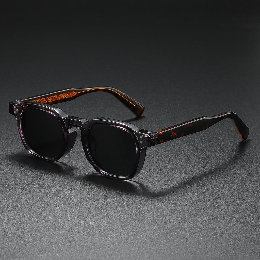 New Sunglasses Unisex Metal Core Square Sun Glasses Rivets Women Shades Driving Glasses Uv400