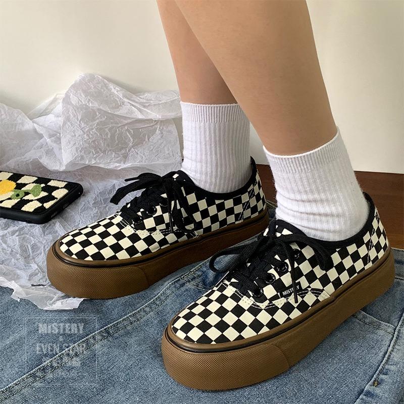 Platform plaid shoes women's new one-pedal heightening canvas shoes versatile board shoes 528