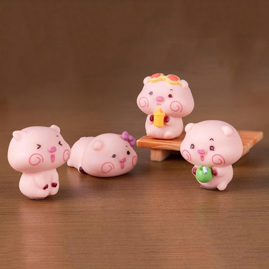 5Pcs Pig Ornament Mini Portable Size Q-Version Pig Design Statue Miniature Pig Landscape Office Desk Bookshelf Car Decor