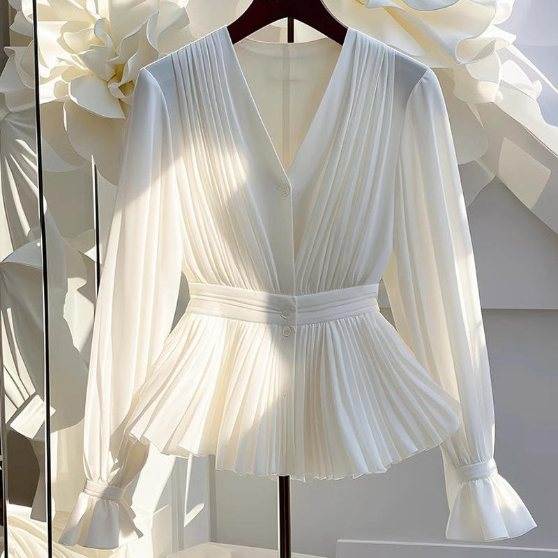 Women's Autumn French Temperament V-neck Long Sleeved Top High-end White Shirt
