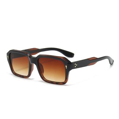 Occhiali da Sole Polarizzati Uomo Donna Vintage Trendy Quadrati Lenti Sfumate Occhiali da Sole Design Marca di Lusso Occhiali alla Moda