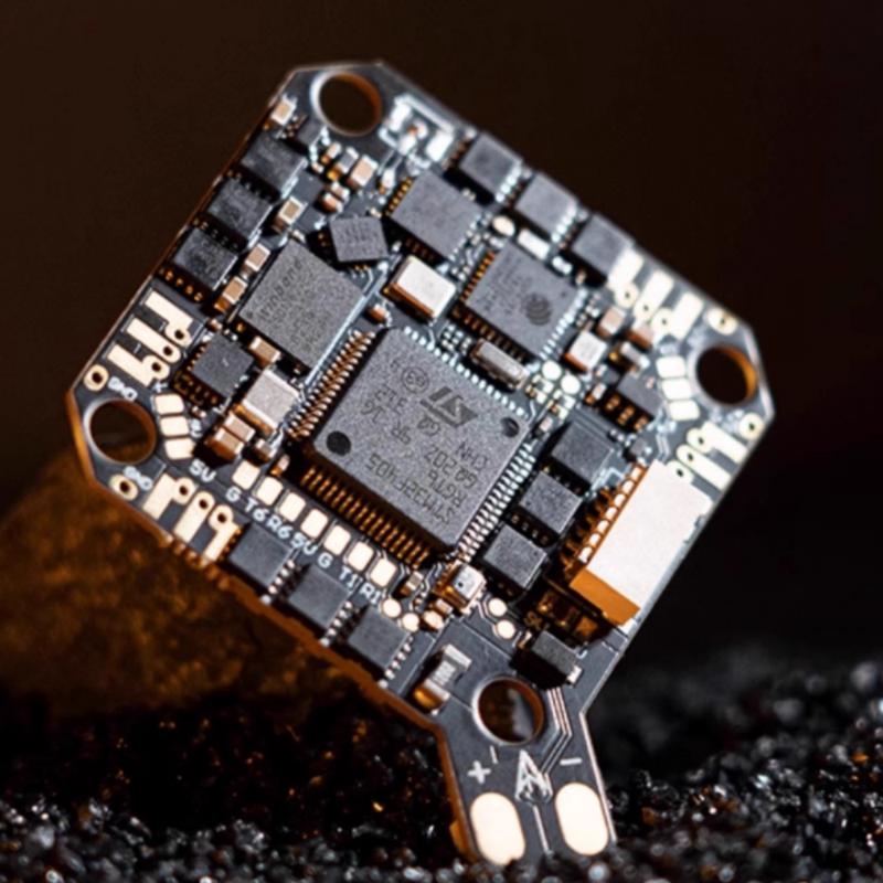 F4 2-3S 20A AIO FC BETAFPV V1, Integrated HD VTX with O3 6-Pin PMU for HD Whoop Drones, Dual BEC USB Port