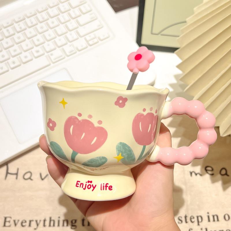 Elegant Flower Design Mug Household Ceramic Cup Equsite Water Cup Girls Birthday Gift Souvenir Coffee Cups for Breakfast Milk