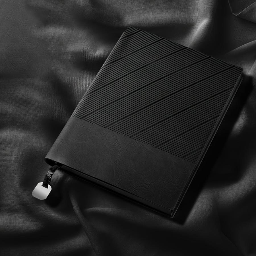 

Leather notebook A5200 page diagonal hot selling school student hardcover high-quality paper eye protection A5 чорний