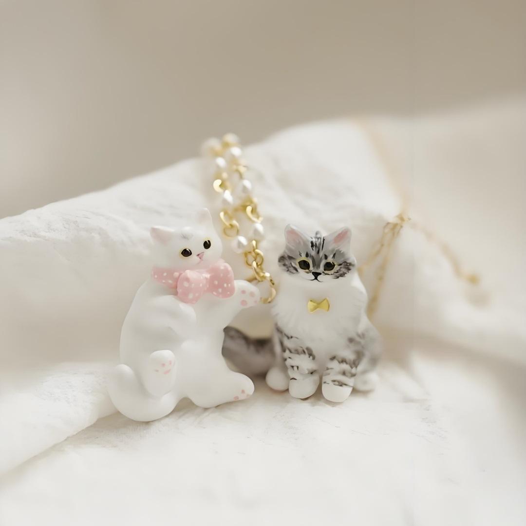 

Cute Three-Dimensional Cat Necklace, Cute Cartoon Lying Flat Cat Painted Smart Cute Pet Neck Chain