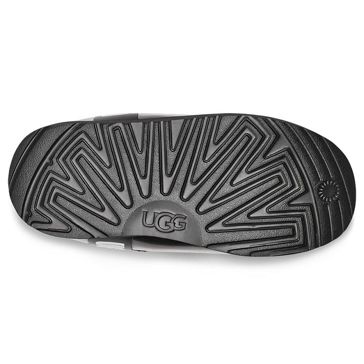 UGG Classic Clear Mini II Boot Kids Black Kids Sneakers 1112386K-BLK