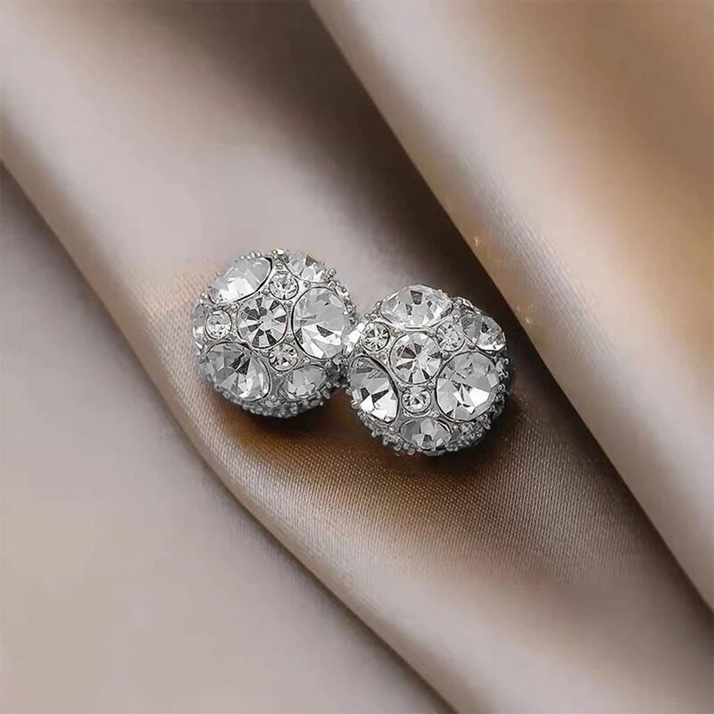Magnet full diamond earrings creative pearl earrings Internet celebrity earrings