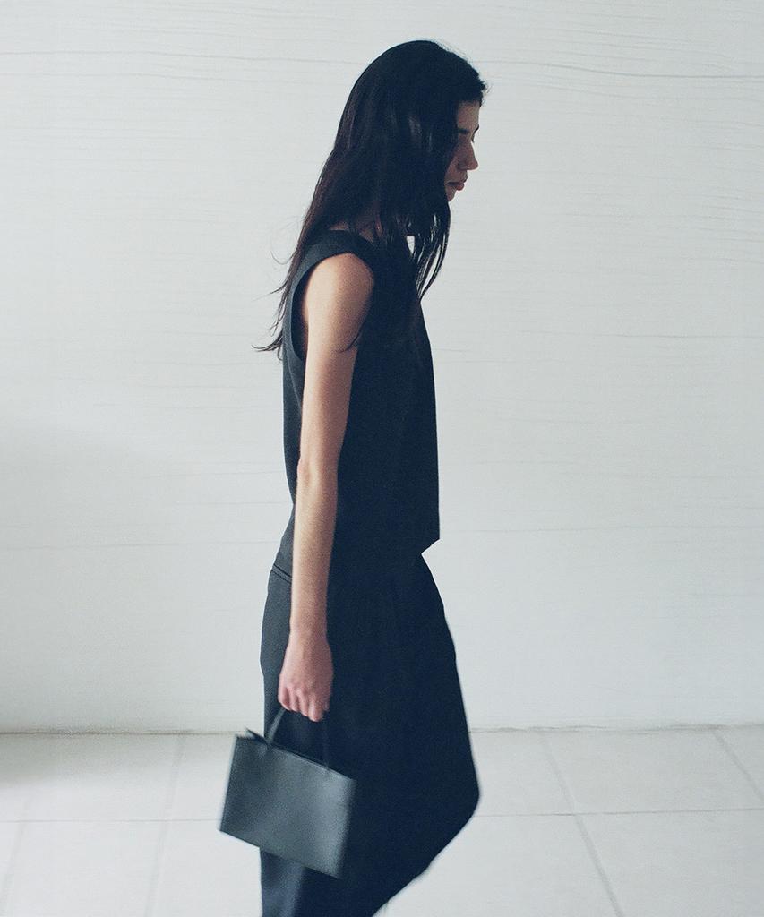 Blankroom Her Nuke Bag_Black