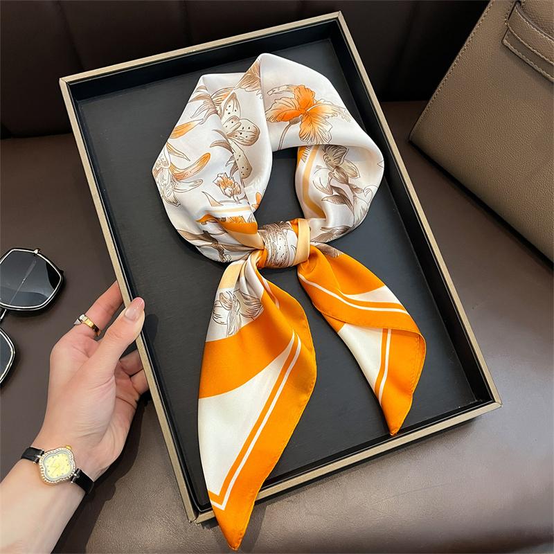 

Женский шарф с цветочным узором, роскошный дизайн, имитация шелка, квадратный шарф, 70x70 см, в стиле банданы
