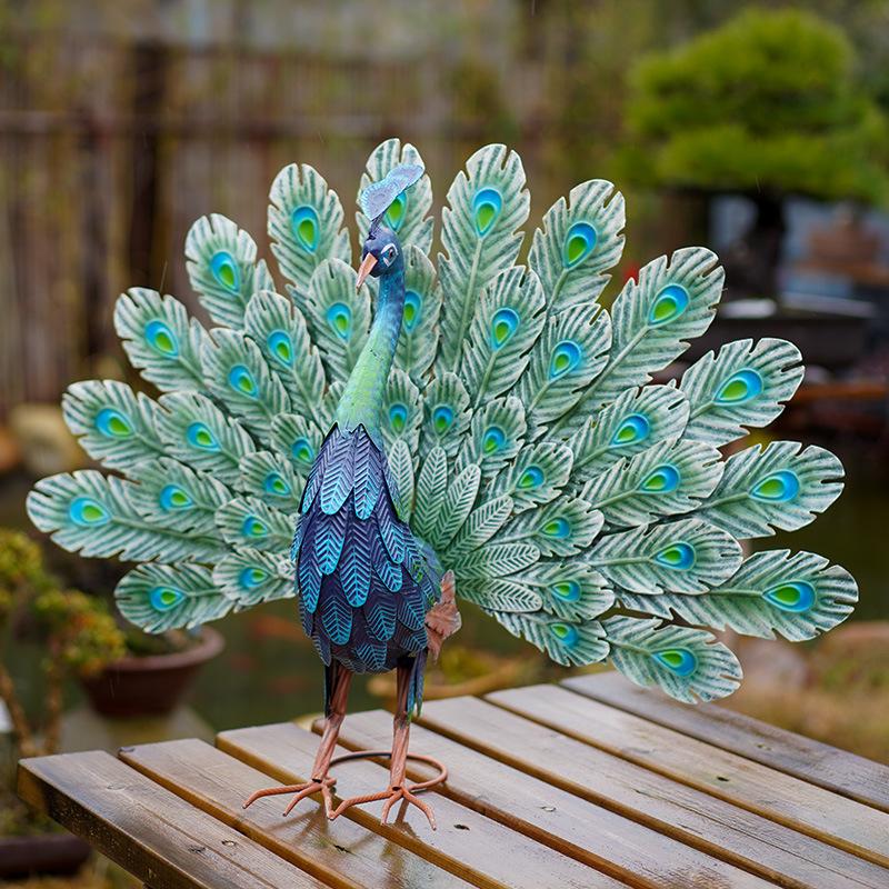 Wrought Iron Peacock Display Stand Creative Vintage Figurine Outdoor Garden Decor Window Display Ornament  Peacock Decoration