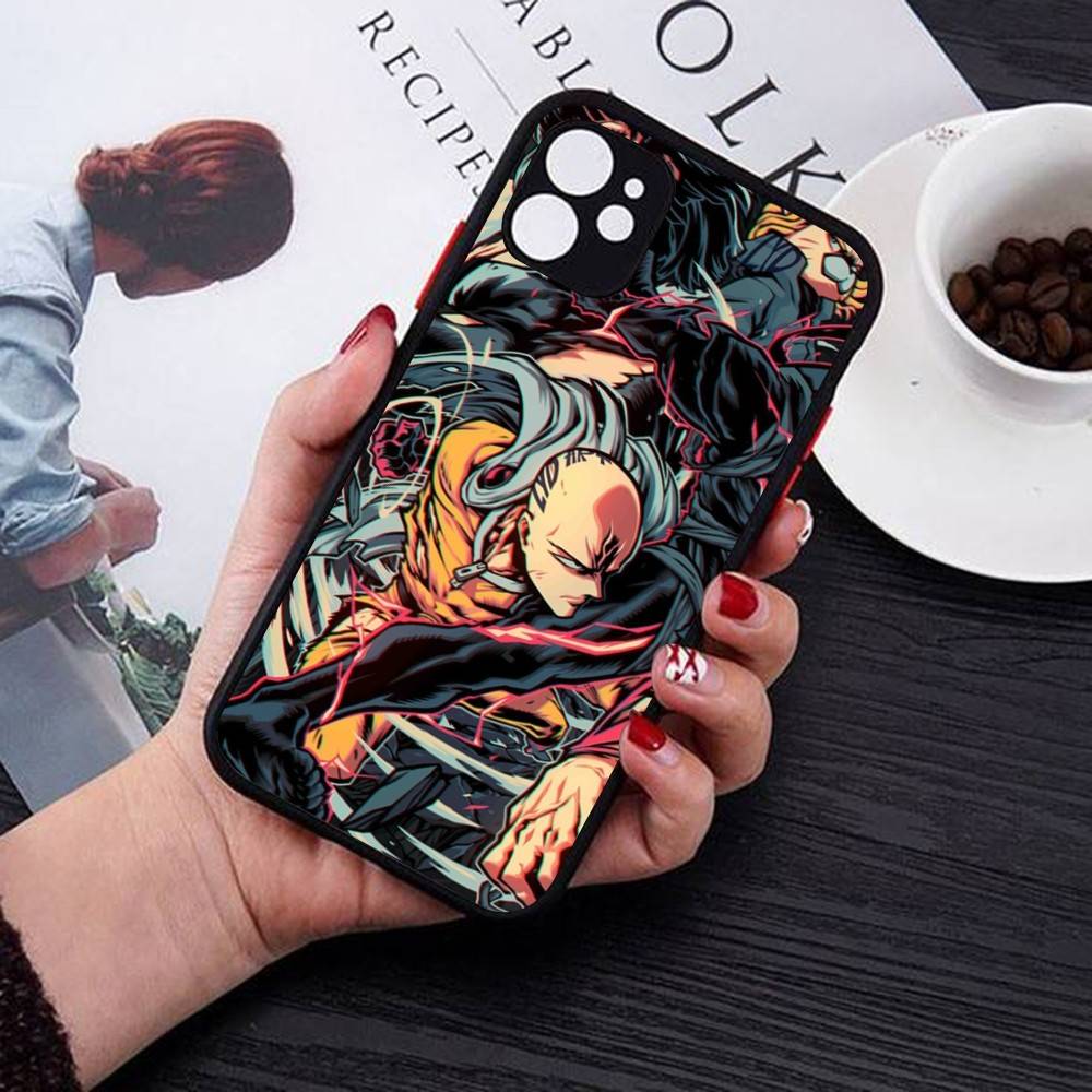 One P-Punch Man Saitama Phone Case For IPhone 14 11 12 13 Mini Pro Max 8 7 Plus X XR XS MAX Translucent Matte Cover