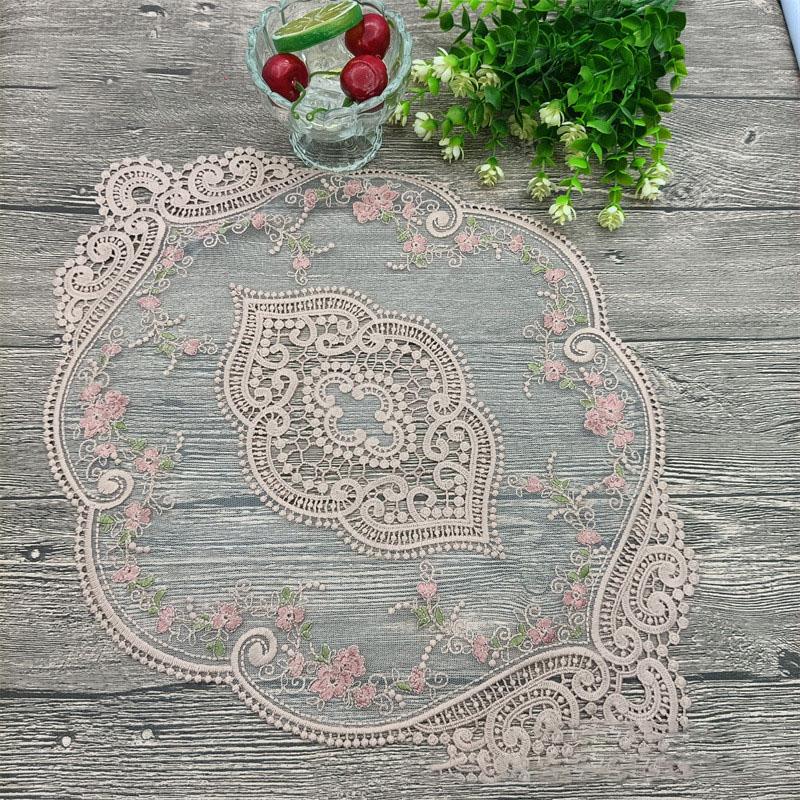 Retro Spitzen Tischsets, Französische Häkeldeckchen, handgemachte bestickte Tischsets, 4er Set 31x44cm&Oval