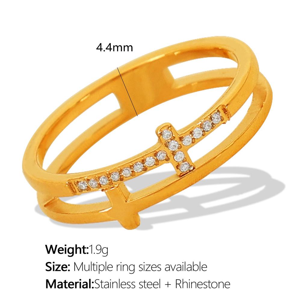 Trendiger Ring aus Titanstahl mit Einlage: Vielseitiger Luxusschmuck