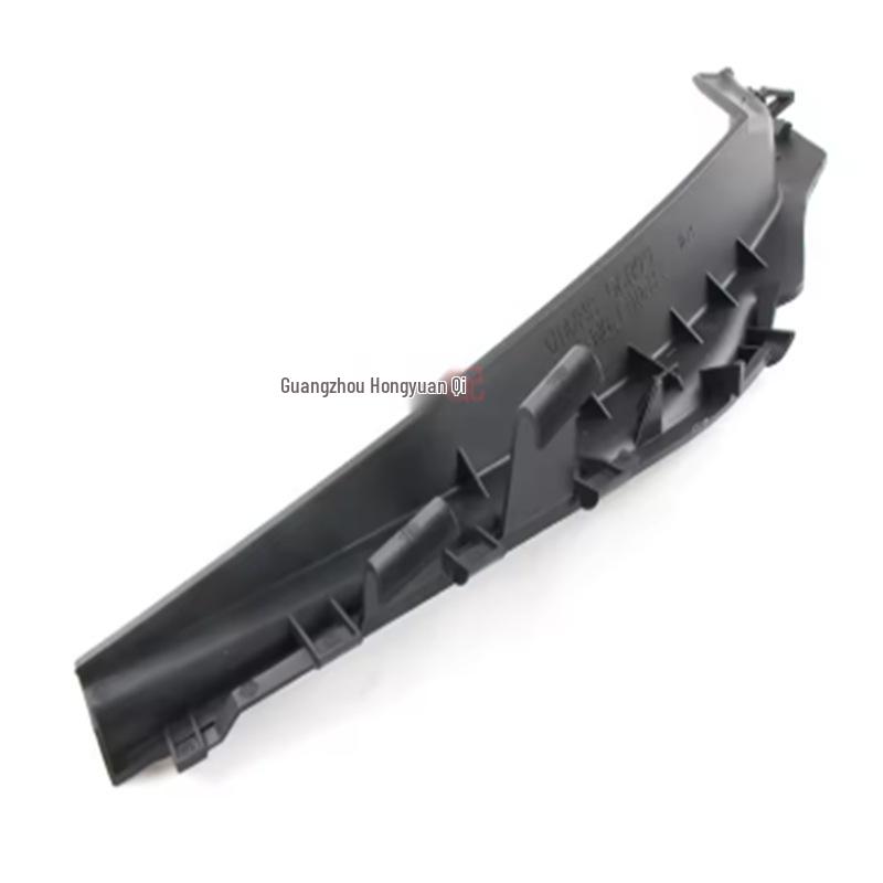 66894-EW800 & 66895-EW800 Sylphy Windshield Wiper & Triangle Trim Panels