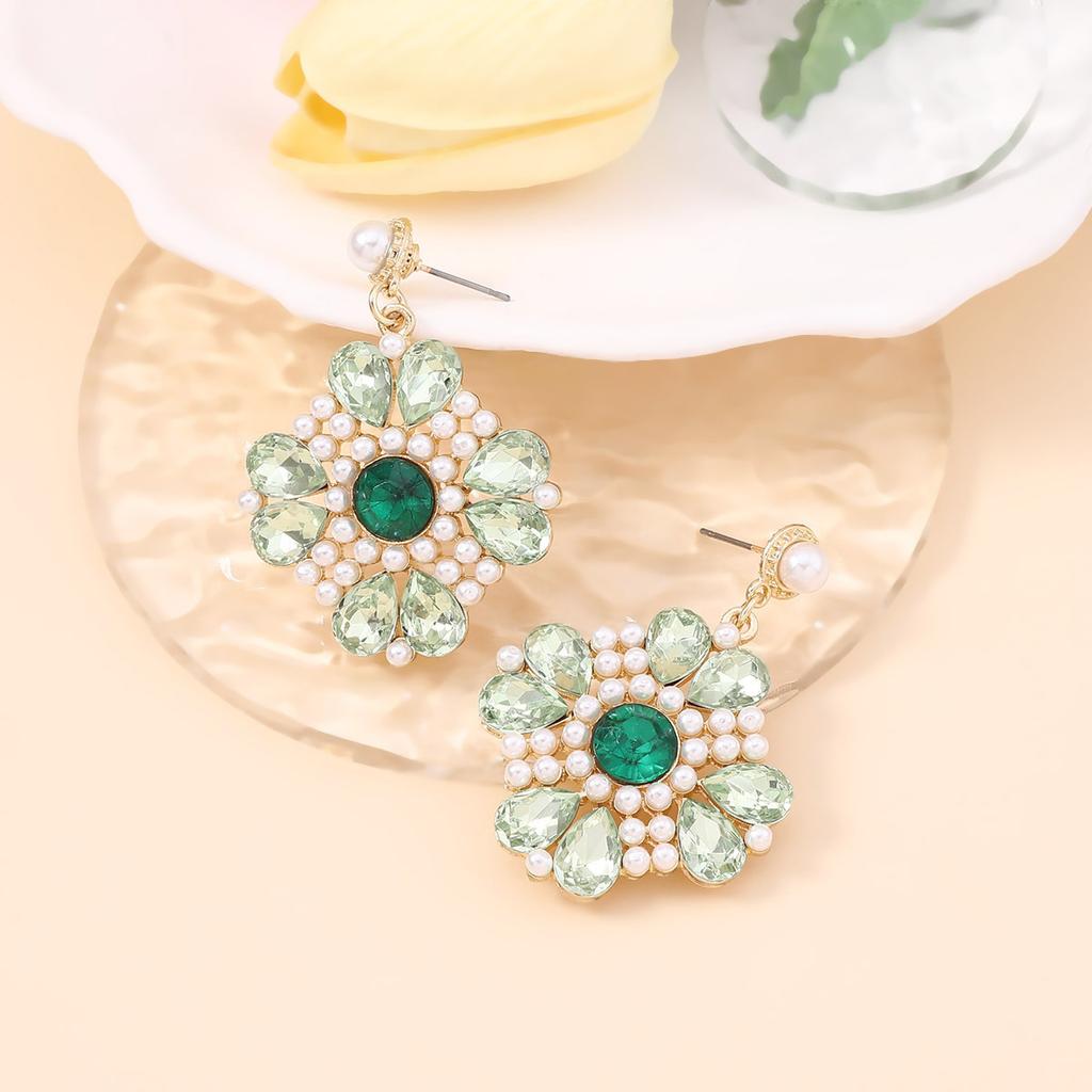 Bohemian style diamond-set rice beads colored four-leaf clover floral flower earrings, temperament imitation pearl earrings
