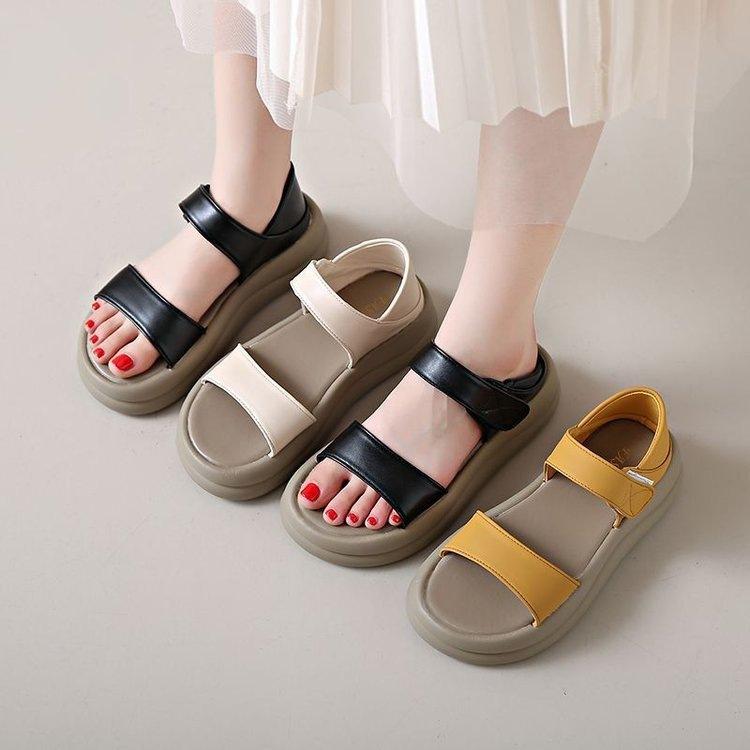 Summer soft-soled flat-soled Roman sandals, new models for outer wear, not tired feet travel beach sandals