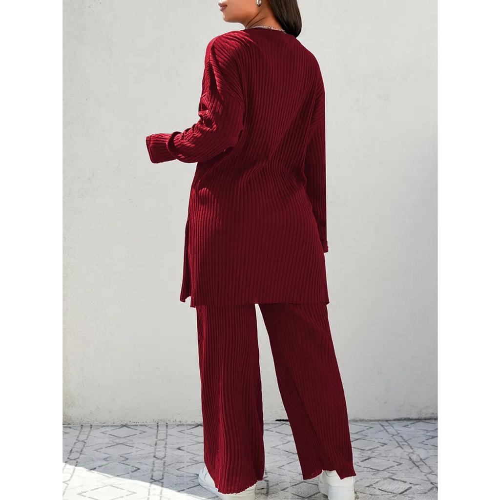 QICED Two-piece Set: A Fashionable, Casual and Slimming Round-neck Long-sleeved Solid-color Knitted Suit