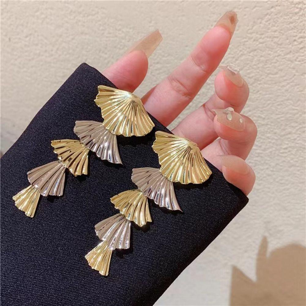 Hook Piercing Fan Tassel Earrings Elegant Exaggerated Earrings Vintage Long Earrings  Women