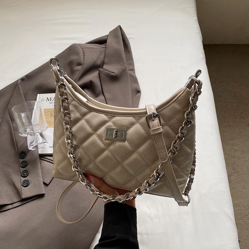 

Сумка-цепочка ромбовидной формы женская весенне-летняя новая модная нишевая на плечо, сумка-мессенджер, высококлассная сумка-пельмень