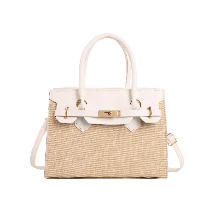 Small-scale Minimalist Handbag with A Slouching Design, Elegant Women's Bag for Carrying On The Shoulder.