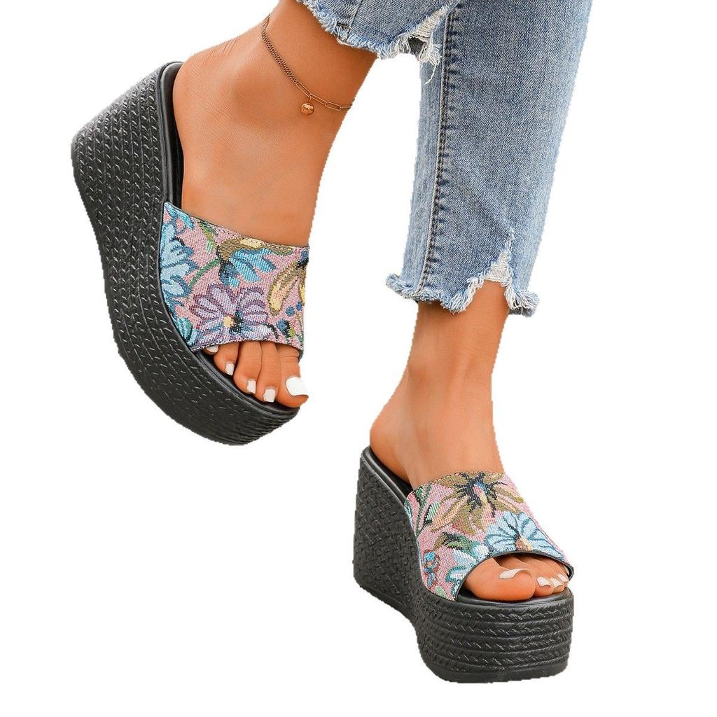 Slippers summer new foreign trade large size women's platform sandals slope heel simple summer women's shoes