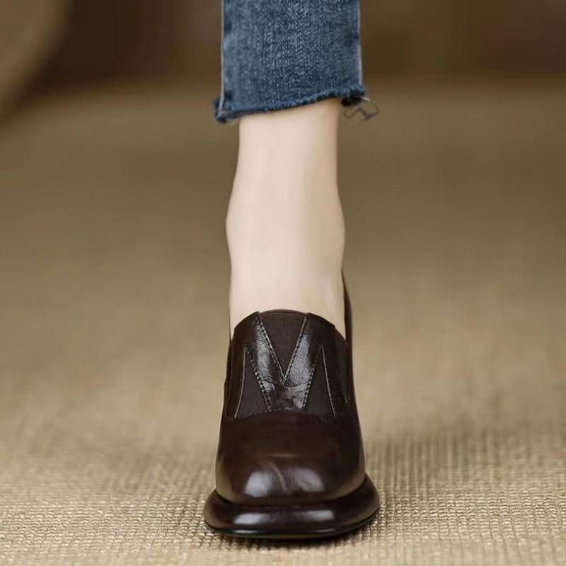 Fashion British style thick soles with round head small shoes 2024 spring and autumn new French not tired feet Mary Jane high heels