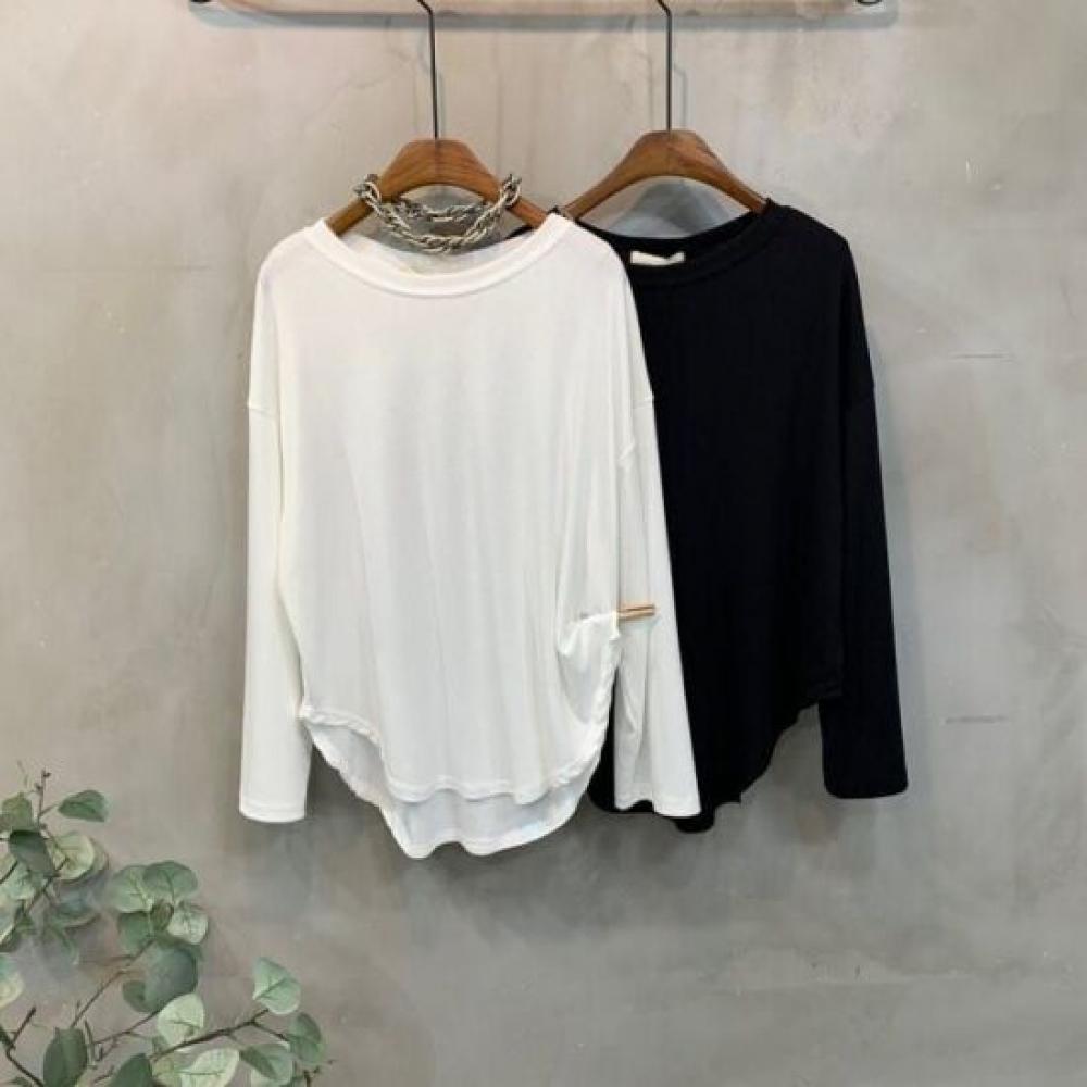 C S In The Room baSiC Round Hem Long Sleeve T ShirT 2ColorS
