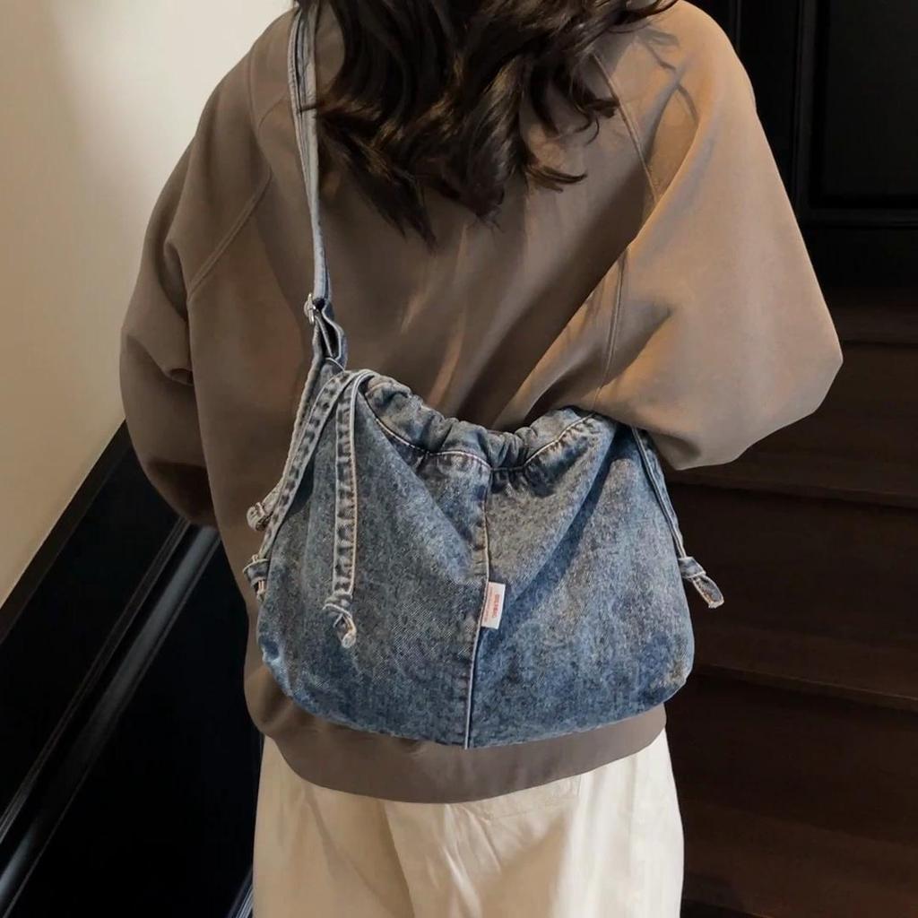 Vintage Denim Shoulder Bag Women Drawstring Bucket Bag Commuter Crossbody Bag