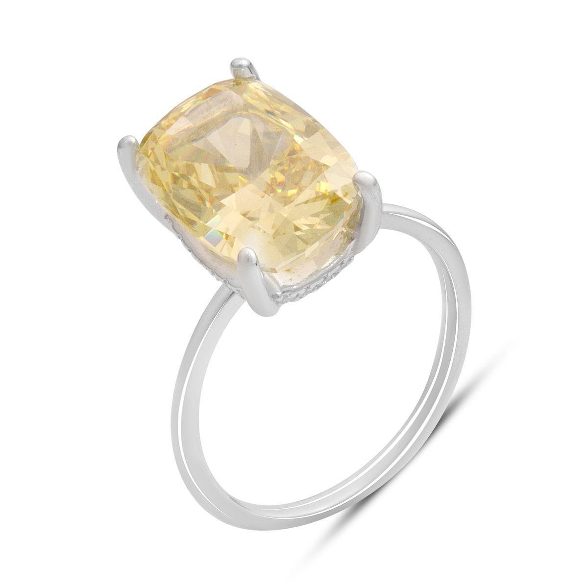 

Серебряное кольцо с фианитами, вес изделия 5,73 гр (2184874)