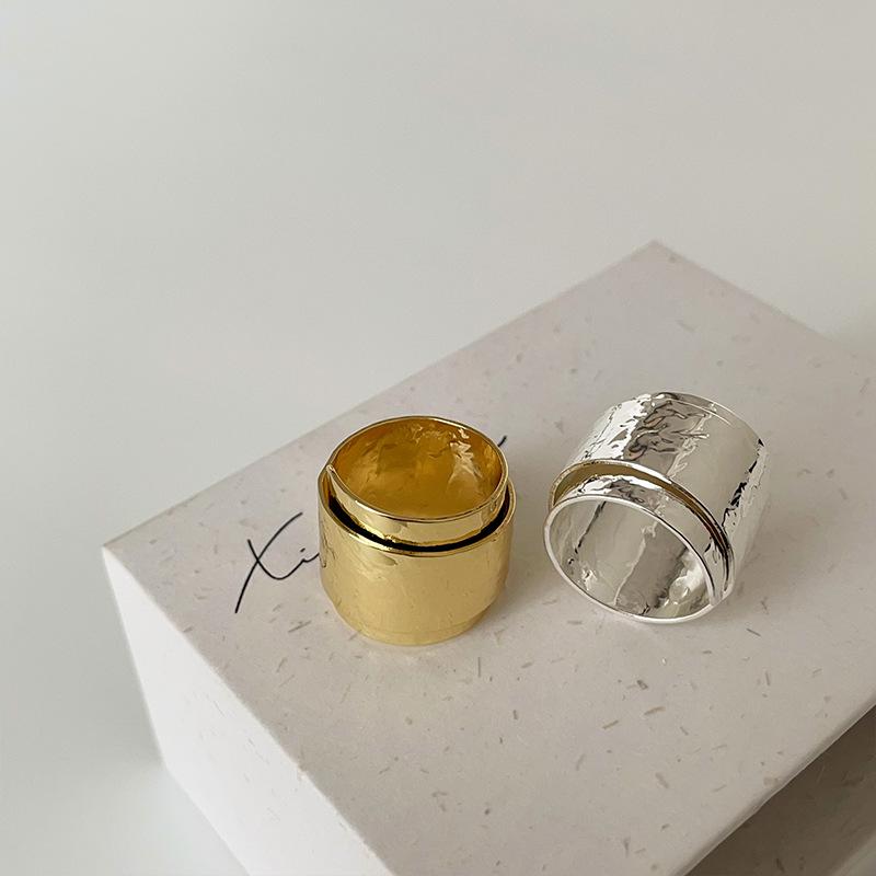 Cold Wind, Smooth Surface, Wrinkled Winding Ring, Female Design Sense, Simple Personality, Fashionable Temperament, Versatile Ring Ring.