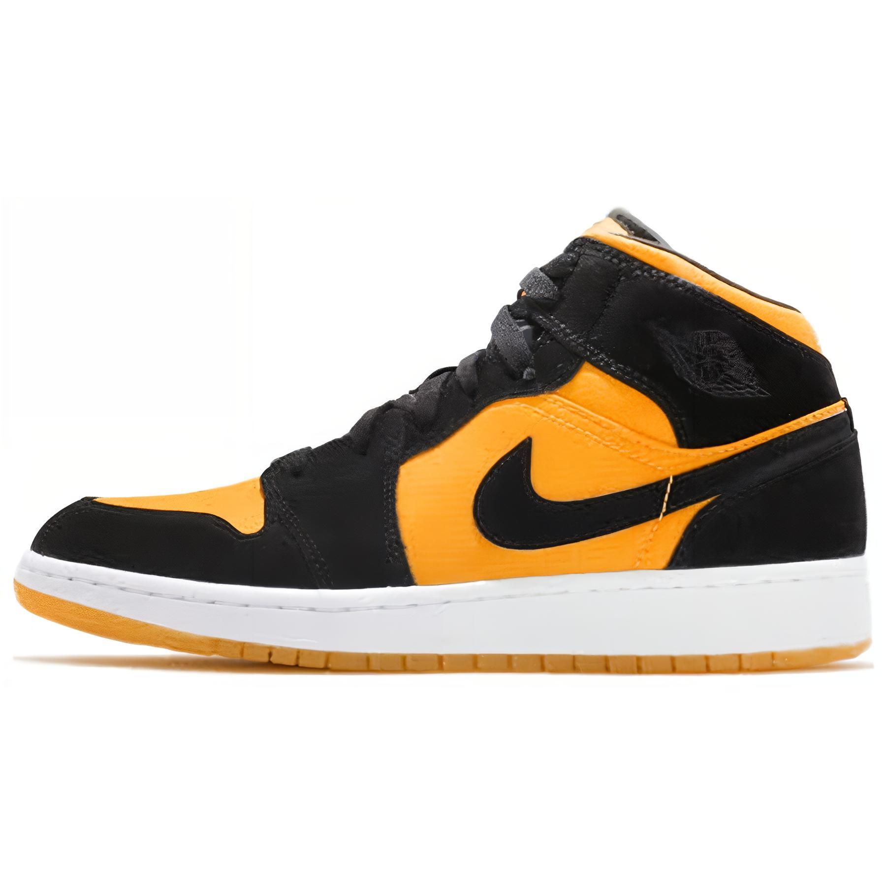 

Детские кроссовки Air Jordan 1 Mid SE GC GS University Gold Black Black-University-Gold CD6760-007
