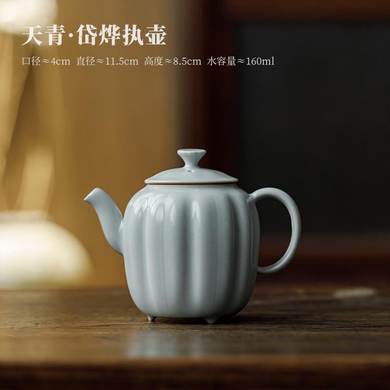 

Handmade Azure Ru Kiln Porcelain Teapot Zen Tea Infuser Pot Tea Brewing Kettle with Filter White Tea for Tea Accessories Craft