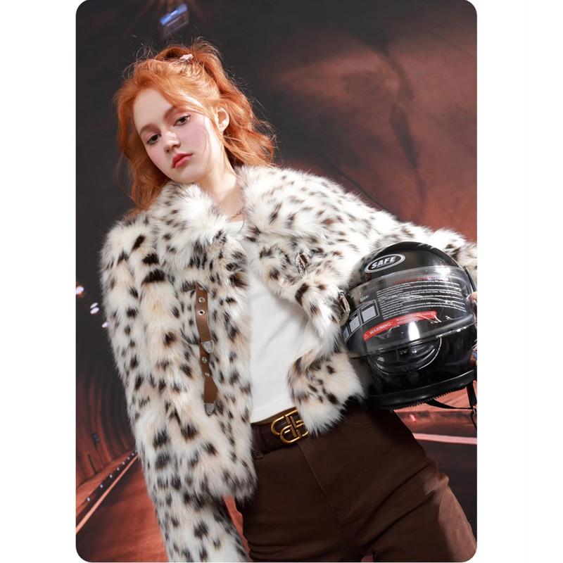 Fur jacket imitation fox fur coat lapel warm fur jacket European and American casual leopard print short locomotive clothing