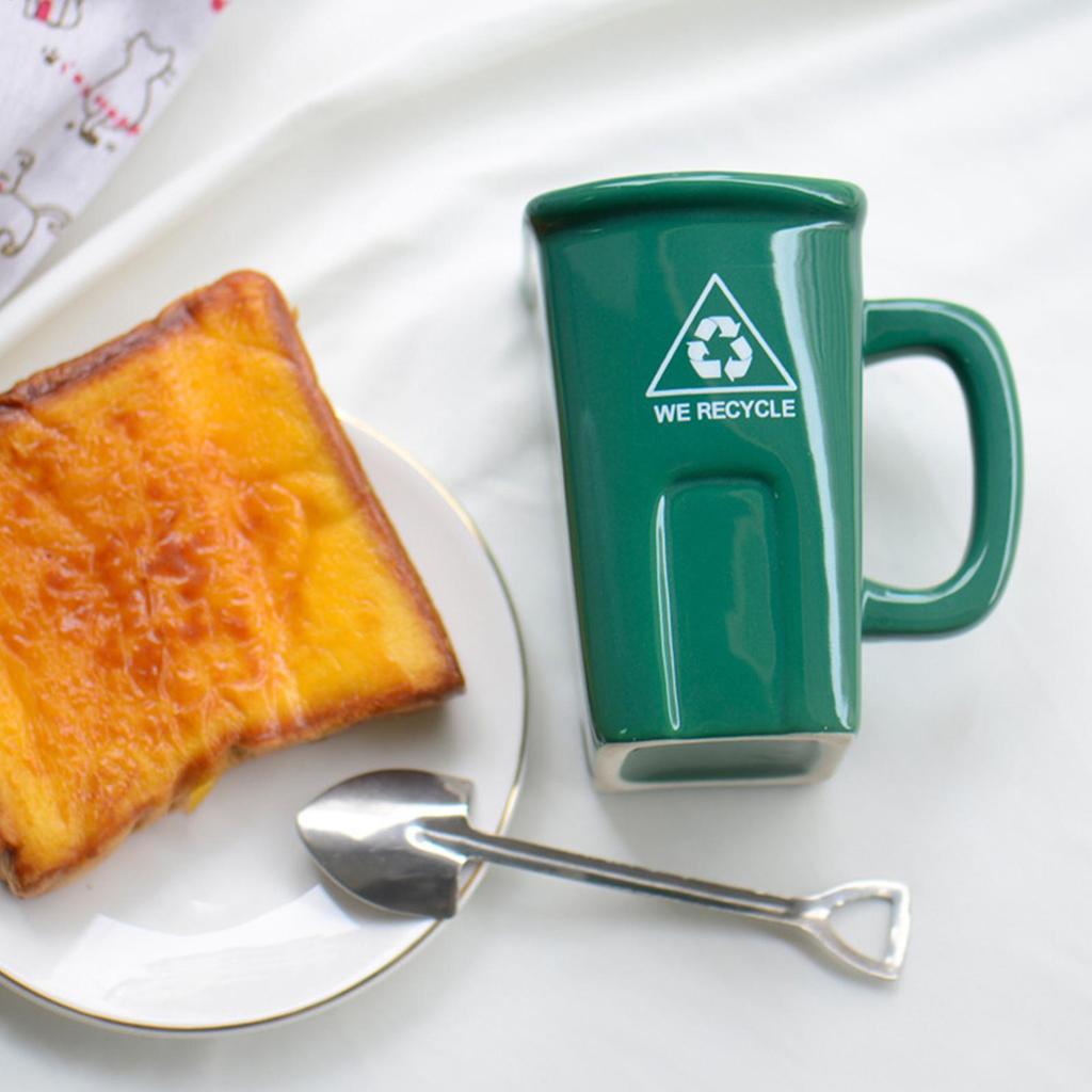Funny Trash Can Shaped Mug with shovel shaped spoon, Creative Ceramic Trash Can-shaped Coffee Mug, Breakfast Cup Microwave Safe