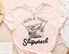 Tops – T-Shirts