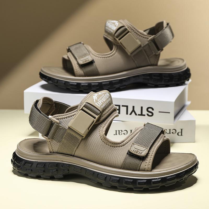 Premium Men's Classic Fashion Sandals Outdoor Non-Slip Men's Hiking Sandals Comfortable Wear-Resistant Rubber Roman Shoes